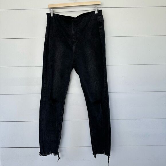 Risen Women’s 1XL Black Wash Distressed Jeans - Picture 1 of 9